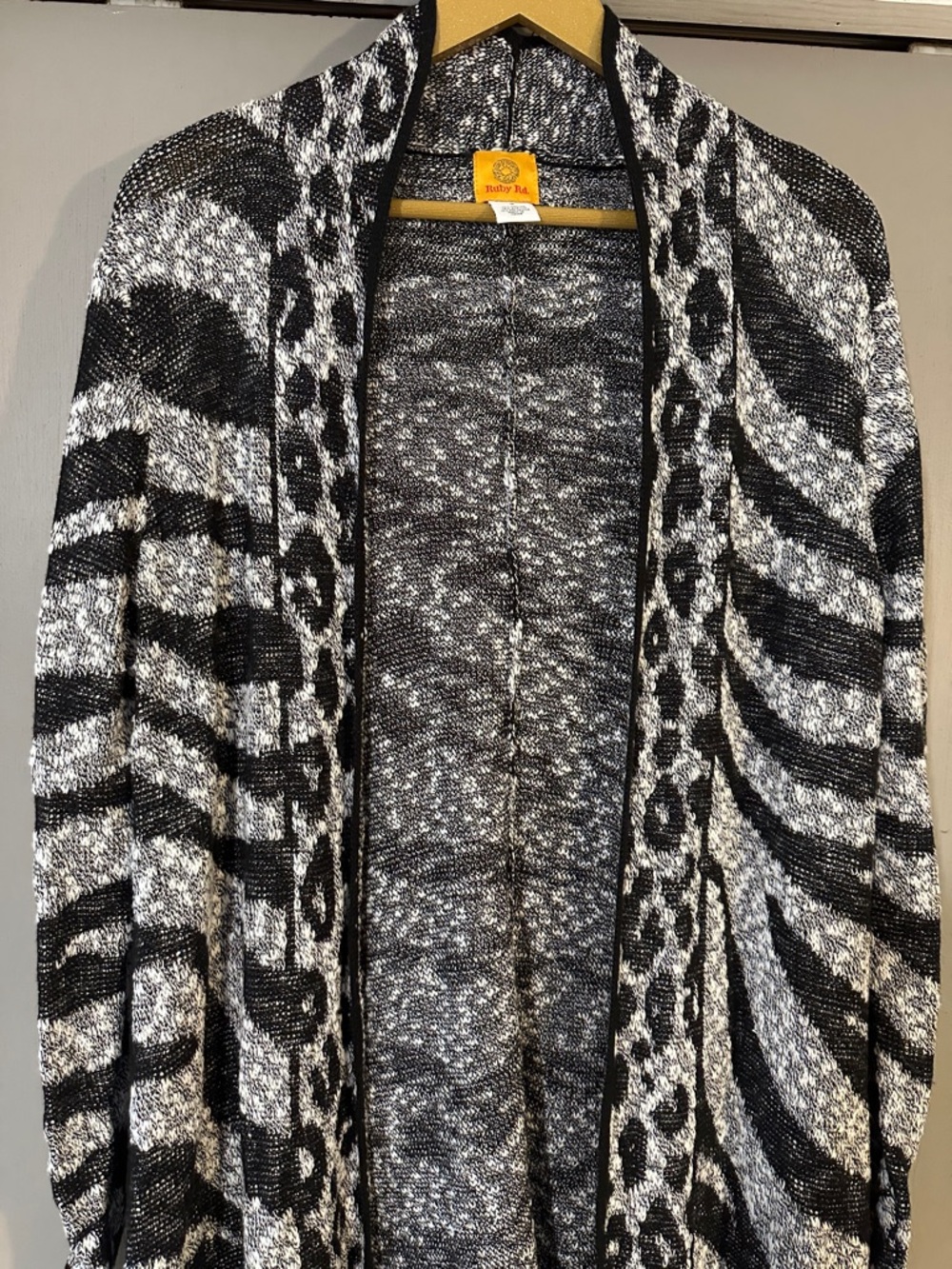 Ruby Rd. Animal Print Cardigan Black Gray Open Front Zebra Leopard - Picture 3 of 5